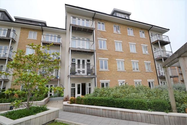 Thumbnail Flat to rent in Hurley House, Park Lodge Avenue, West Drayton