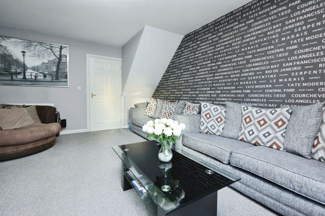 Henbury Drive, Birmingham photo 3