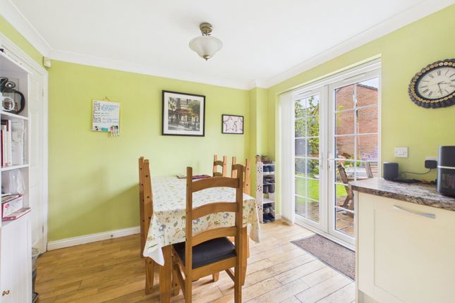 23, Colliers Field, Cinderford photo 4