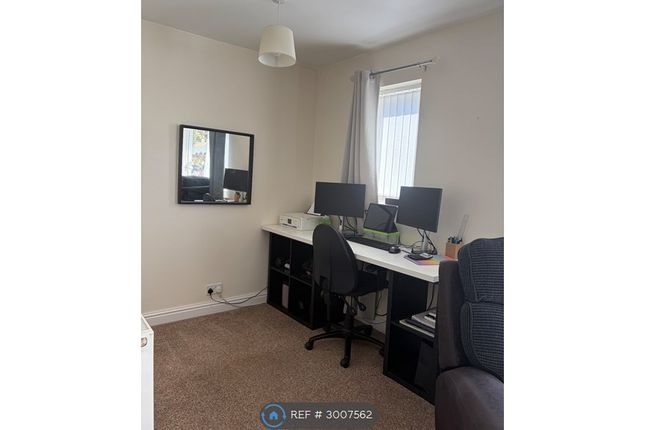 Campbell Avenue, Leek photo 3