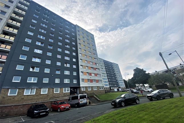 Flat for sale in Parkwood Rise, Keighley