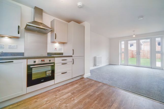 4, Campbell Drive, Leamington Spa photo 2