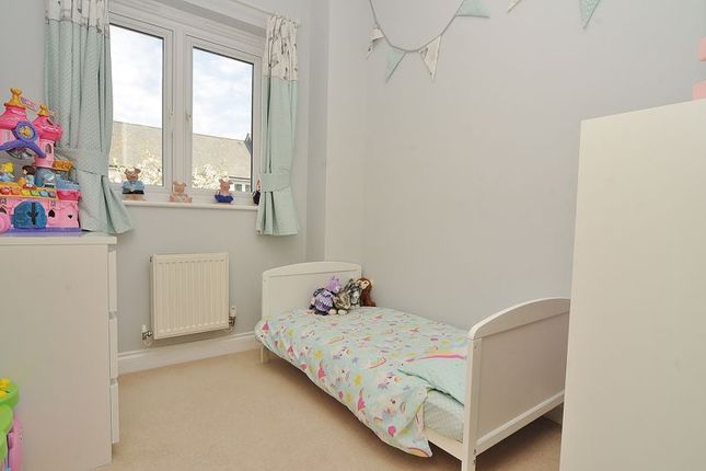 Tovey Crescent Plymouth Pl5 4 Bedroom Terraced House For Sale Primelocation