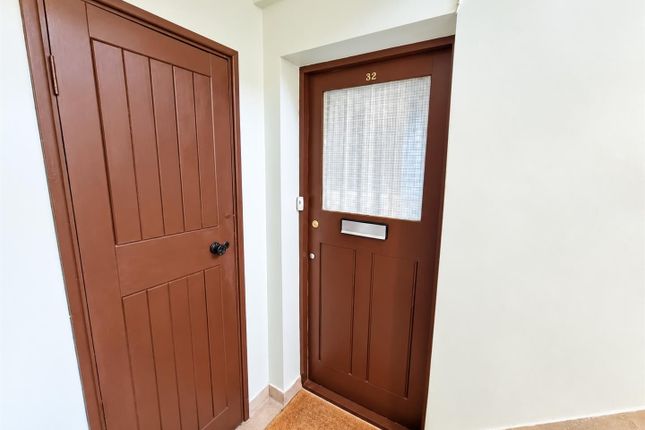 1 Bedroom Flat