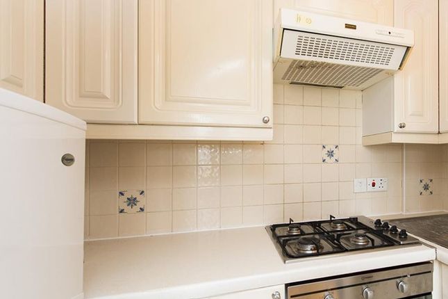 (DUPLICATE 30ECG), Hogarth Road, London photo 5