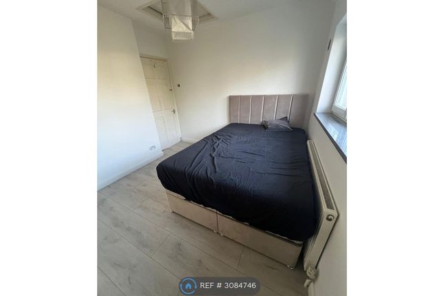 Elmdon Road, Hounslow photo 4