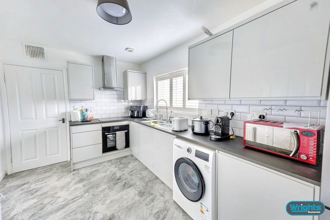 5, Talbot Road, Trowbridge photo 2