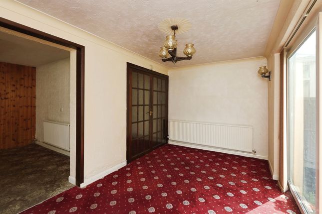 25, Buttermere Close, Sheffield photo 4