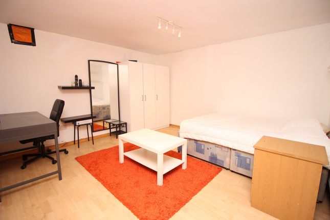 The Alders Hounslow Tw5 1 Bedroom Flat To Rent 53071929