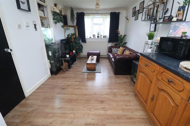 Flat for sale in Northwood, Worksop
