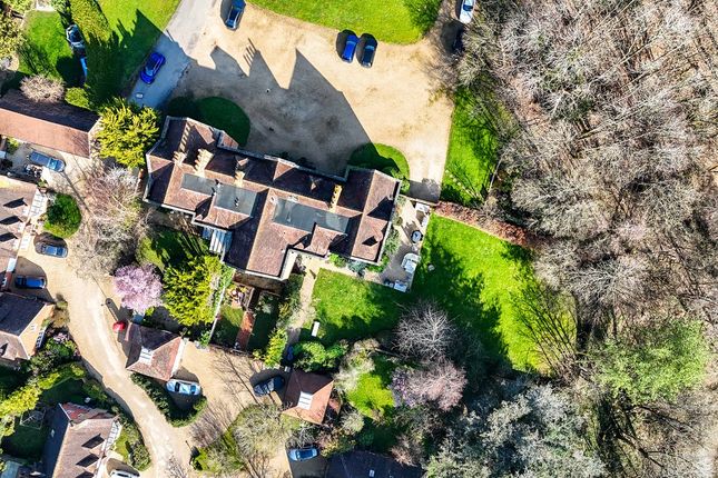 Thomas Sheriff Place, Cobbett Hill Road, Guildford photo 4