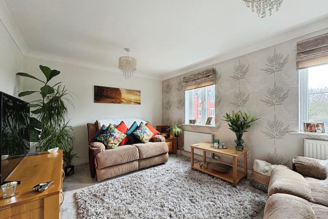 11, Merevale Way, Yeovil photo 4