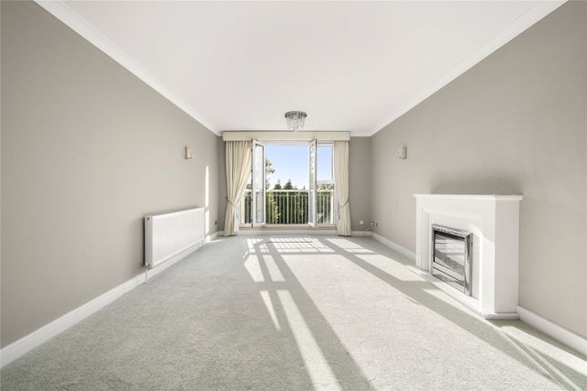 Flat 8, Beckworth Place, 50, Oatlands Drive, Surrey photo 4