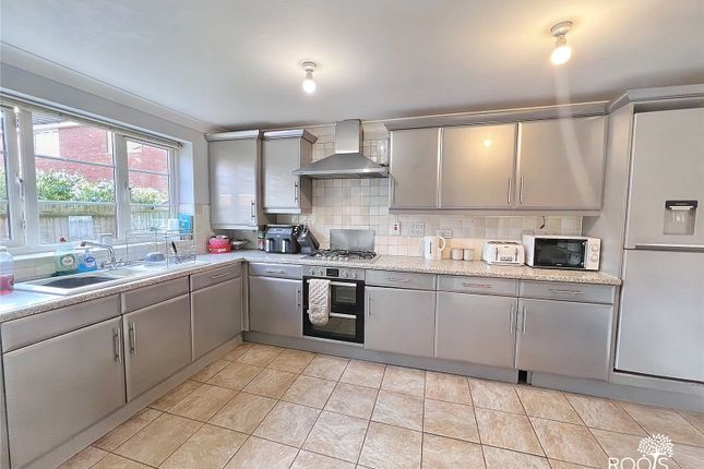 Detached house for sale in Hook Close, Greenham, Thatcham, Berkshire