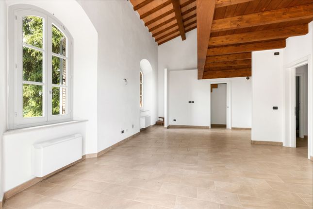 Thumbnail Apartment for sale in Toscana, Siena, Montepulciano