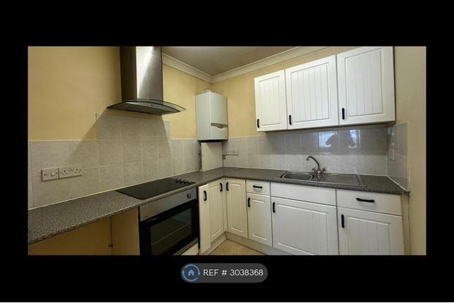 Flat, Wimborne Road, Bournemouth photo 4