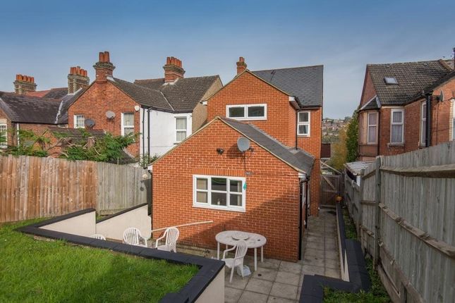 125, Kitchener Road, High Wycombe photo 2