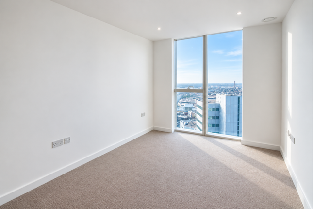 1, Saffron Central Square, Croydon photo 5