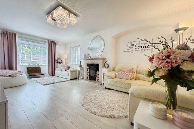 202, Middle Drive, Newcastle Upon Tyne photo 4