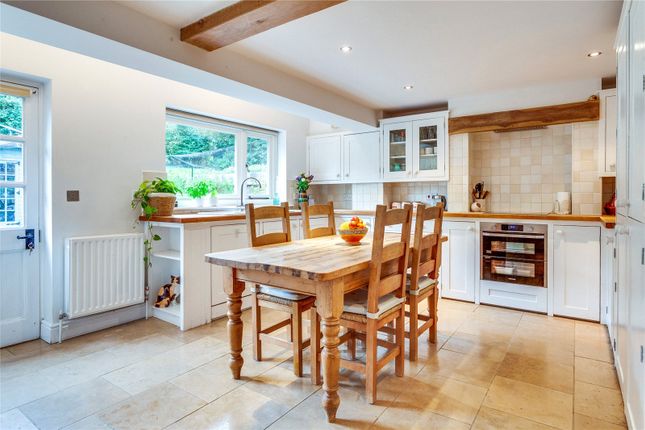 3 Toll Gate Cottages,, Henley Road, Maidenhead photo 2