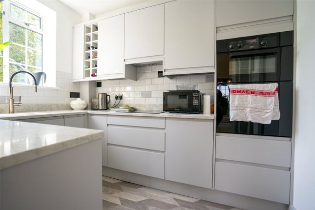 Flat for sale in Stoneygate Court, 298 London Road, Stoneygate