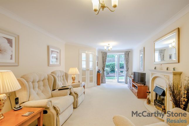 19 St Rumbolds Court, Buckingham Road, Brackley photo 2
