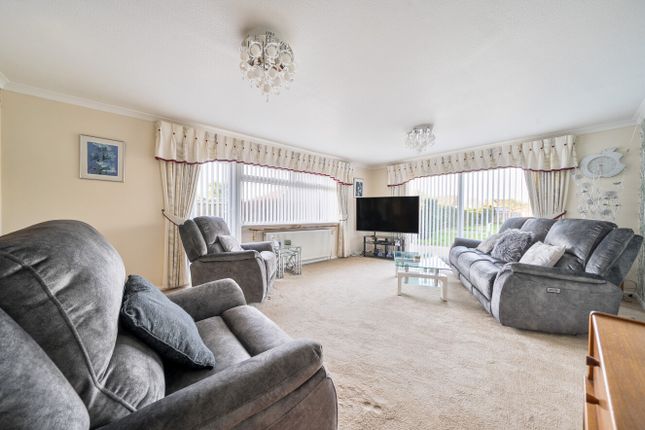 51, Creek Road, Hampshire photo 2