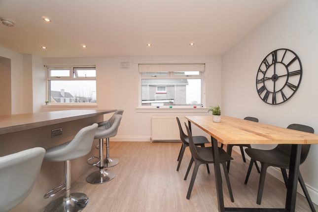 37, Mirren Drive, Clydebank photo 4