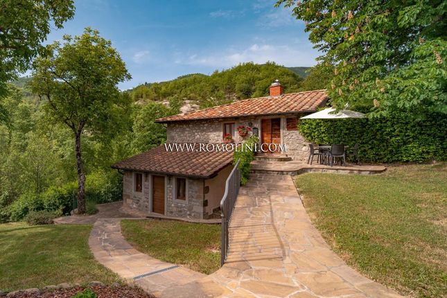 Property for sale in Caprese Michelangelo, Tuscany, Italy
