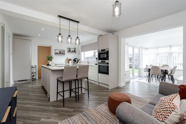 8, Heren Place, Spalding photo 2
