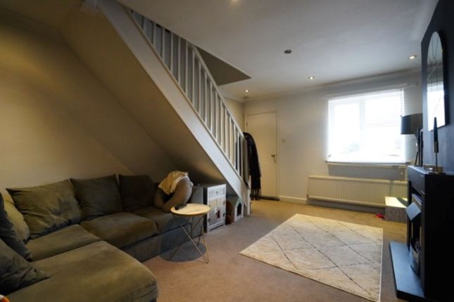 7, Carlisle Close, Grantham photo 4