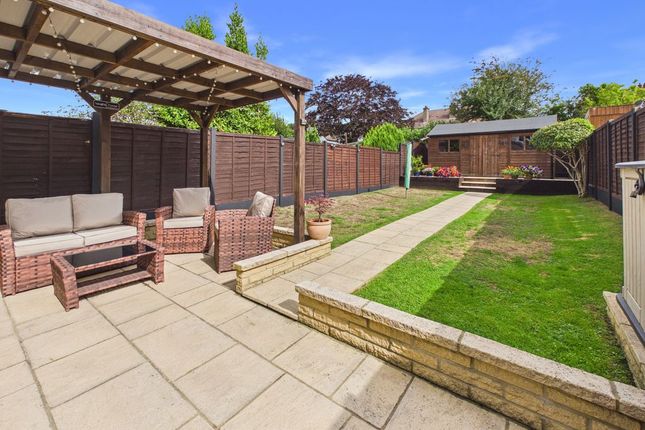 56, Eldon Road, Caterham photo 2