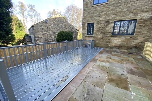 Property to rent in Hollin Wood Close, Shipley