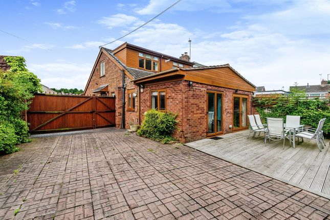 Semi-detached bungalow for sale in Westbourne Avenue, Cheslyn Hay, Walsall