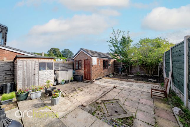 35 Meadowbank Avenue, Manchester photo 4
