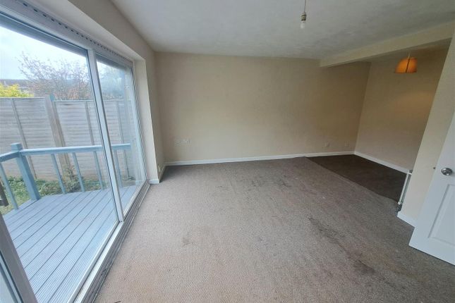 End terrace house to rent in Hazelbury Drive, Warmley, Bristol