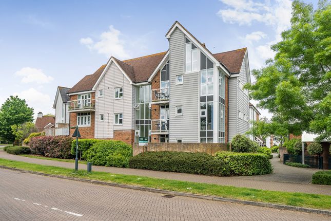 Thumbnail Flat for sale in Niagara Close, West Malling