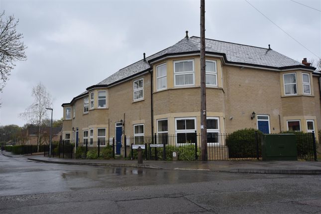 Hing Lane St Ives Huntingdon Pe27 2 Bedroom Flat For Flat For In Hing Lane St Ives Huntingdon