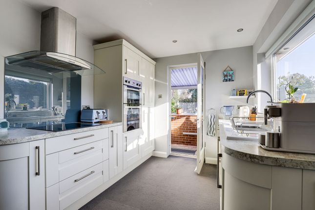 7 Aldene Way, Nottingham photo 3