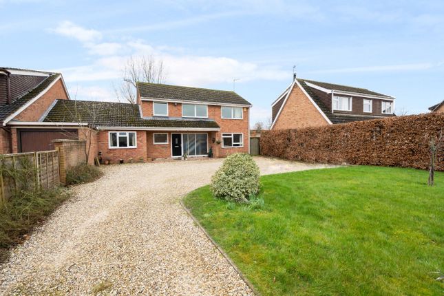 Thumbnail Link-detached house for sale in Broadway Road, Aston Somerville, Broadway, Worcestershire