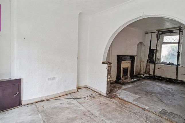 82, North Road, Newport photo 2