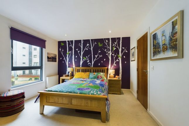 Flat for sale in Flat 1/2, 317 Glasgow Harbour Terraces, Glasgow