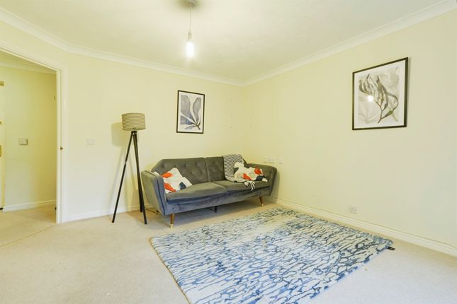 11, St. Edmunds Court, Leeds photo 2