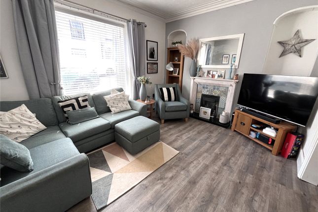 16, Church Street, Pembrokeshire photo 2