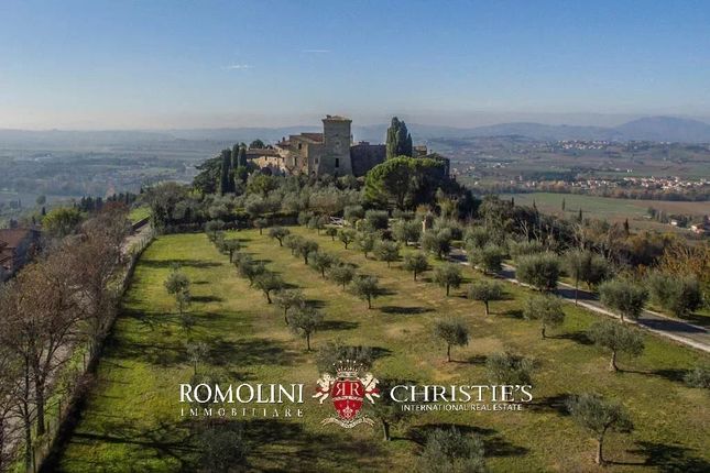 Thumbnail Ch&acirc;teau for sale in Assisi, 06081, Italy