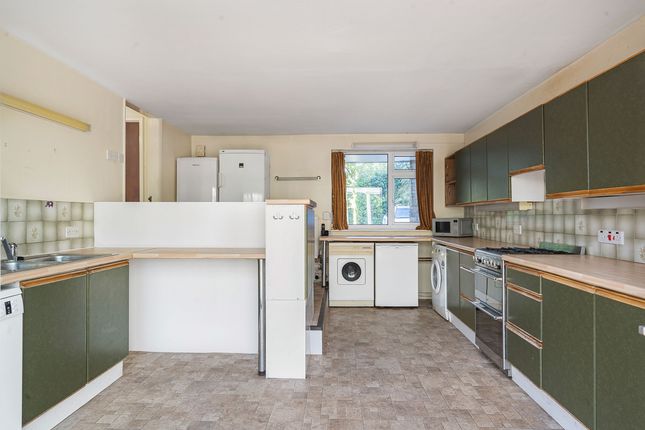 Ricketts Hill Road, Westerham photo 3