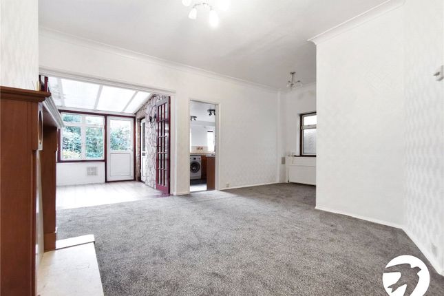 52, Harold Avenue, Belvedere photo 2