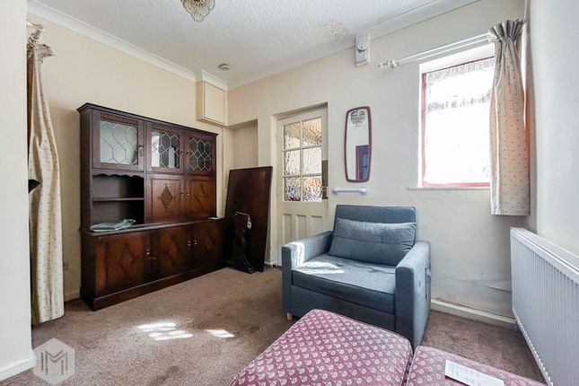 7 Clayton Avenue, Bolton photo 4