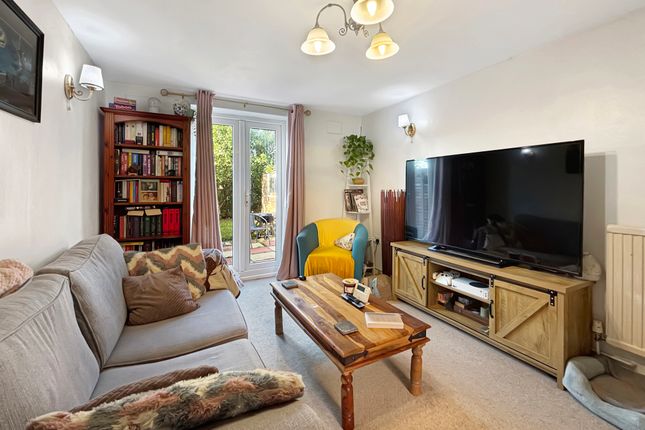 6, Jermyn Close, Cambridge photo 2