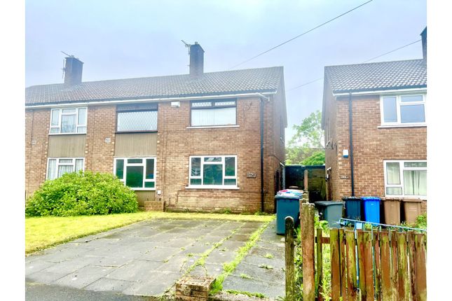 Thumbnail Maisonette for sale in Greenheys Road, Manchester